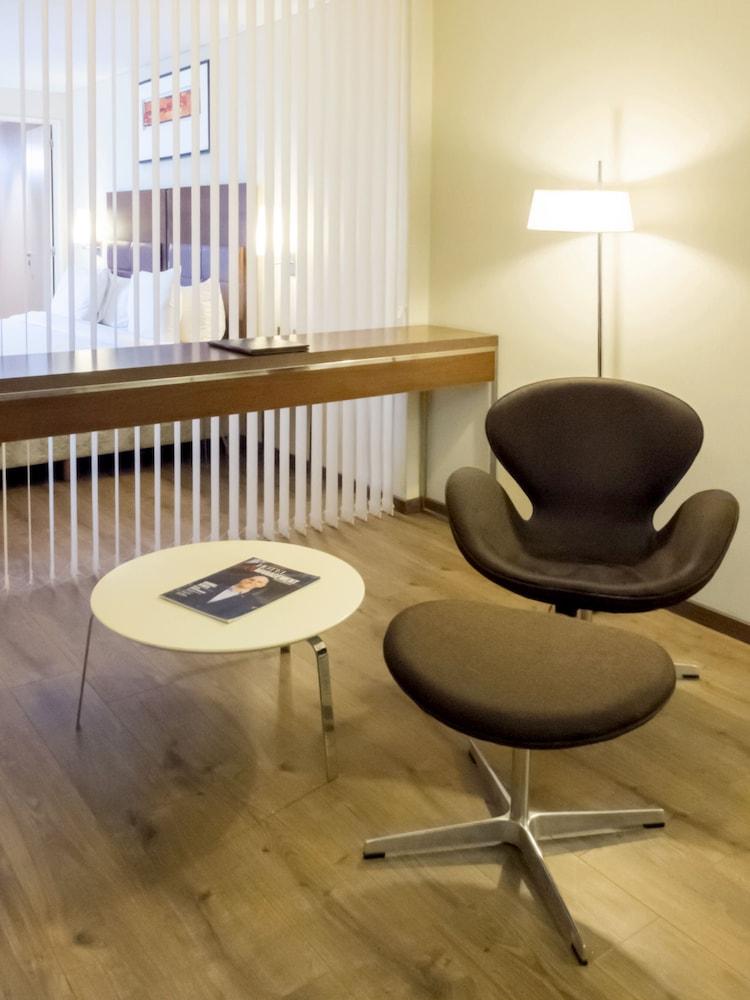 Howard Johnson La Canada Hotel & Suites Cordoba Dış mekan fotoğraf