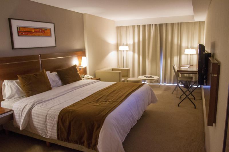 Howard Johnson La Canada Hotel & Suites Cordoba Dış mekan fotoğraf