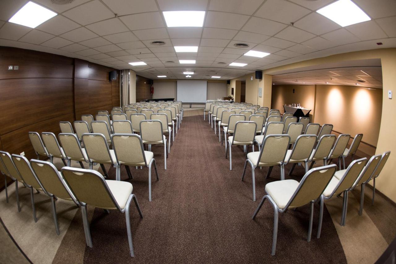 Howard Johnson La Canada Hotel & Suites Cordoba Dış mekan fotoğraf